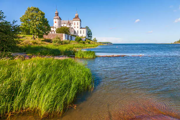 Vänern, Sweden - Things to do, Attractions & Accommodation